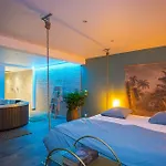 Love hotel Cabinet De Reveries
