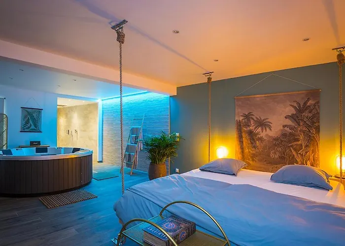 Love hotel Cabinet De Reveries